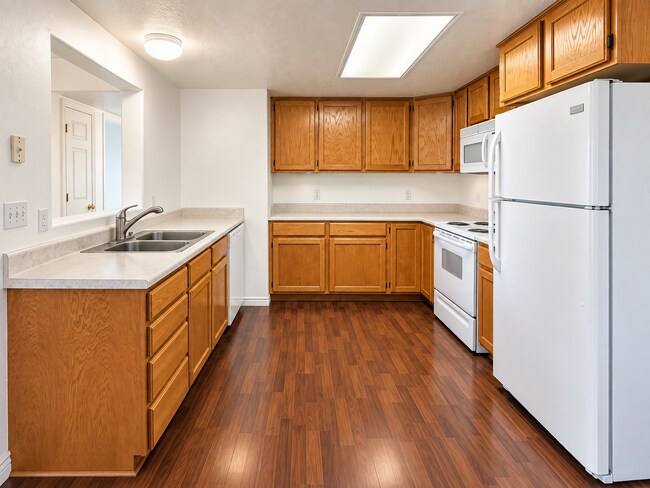 1433 3680 East - 1