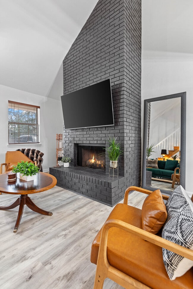 Photo - 417 Williams St