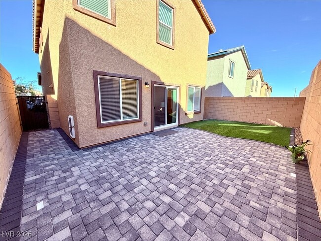 Photo - 10939 Cheshire Wds Ave