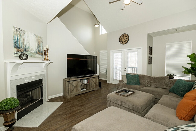 Photo - 6595 Reserve Dr