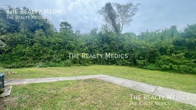 Photo - 1984 Agora Cir SE