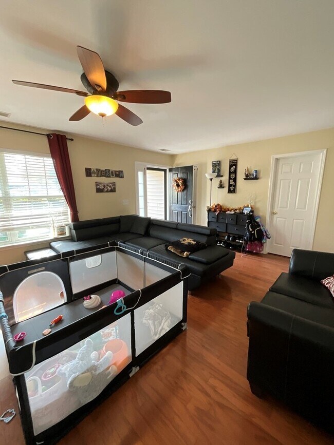 Photo - Convenient to Savannah and the new Hyundai Plant