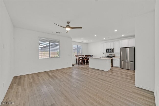 Photo - 8852 Flora Run Ave