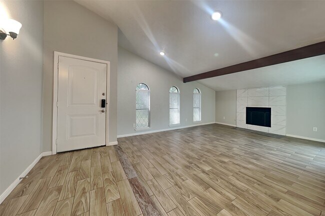 Photo - 3815 Marywood Dr