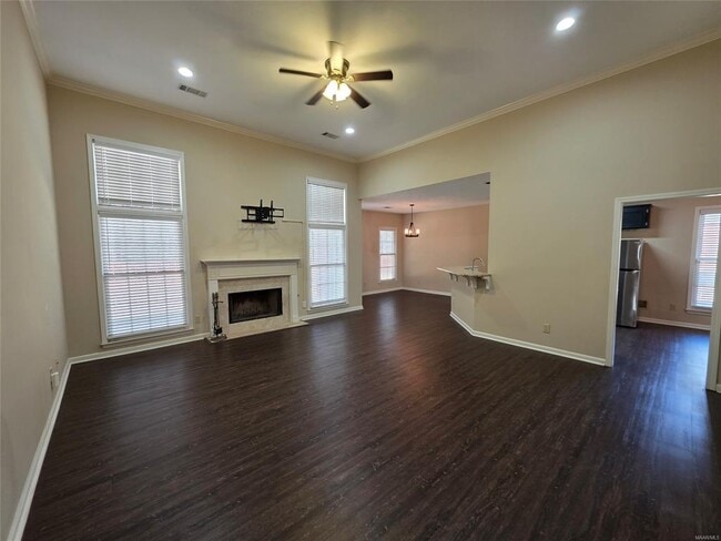 Photo - 2230 Kingsbury Dr