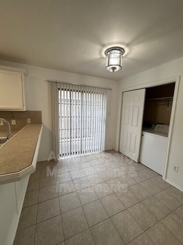 Photo - 1004 Fort Hood Ave Unit D