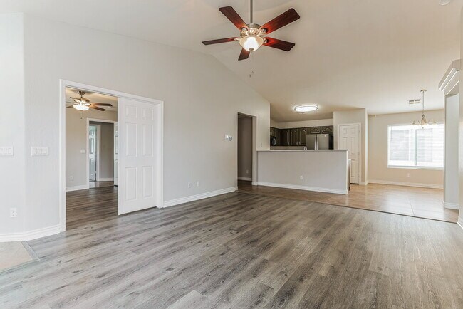 Photo - 34042 N Mercedes Dr