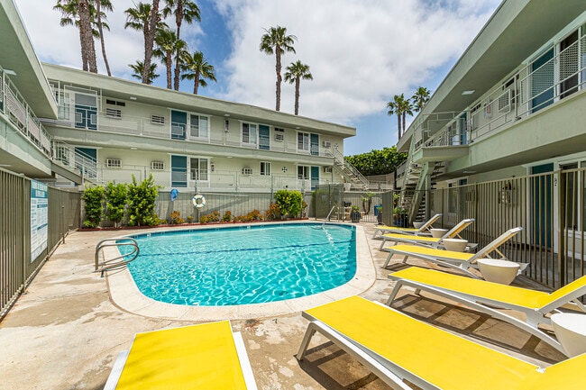 Aztec Pacific Apartments