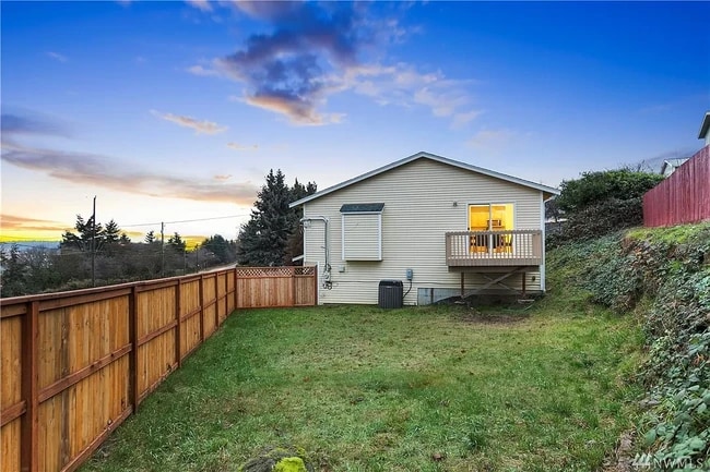 7001 Covello Dr S