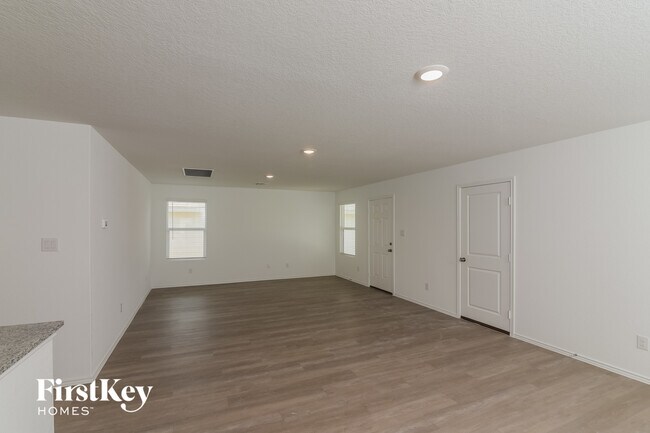 10214 Devon Wheel St