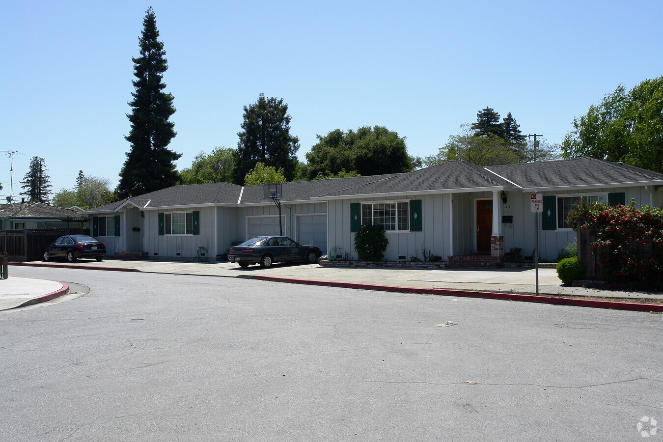 Photo - 1015-1017 Dodge Dr