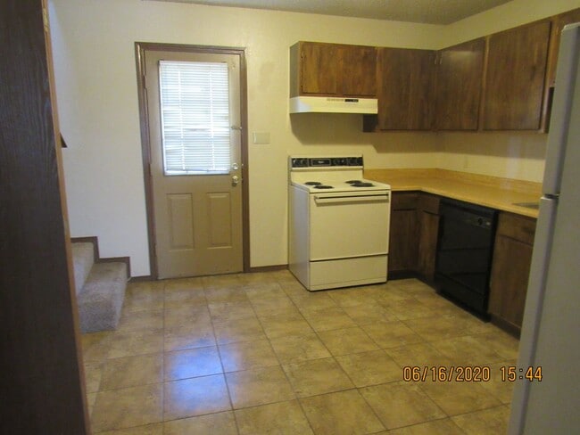 Photo - 2809 NW 46th St Unit 2809 NW 46th Street Apt A