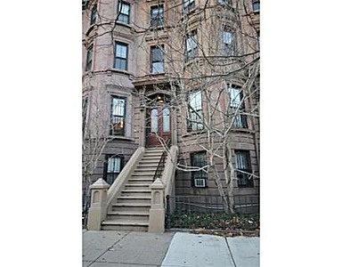 Building Photo - 616 Columbus Ave Rental