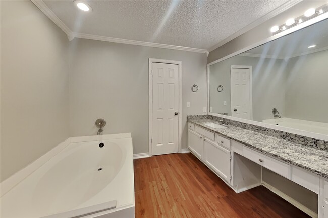 Photo - 1014 Cheyenne Meadows Dr