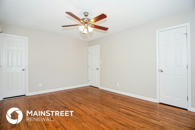 Photo - 1605 Rolling Meadow Ln