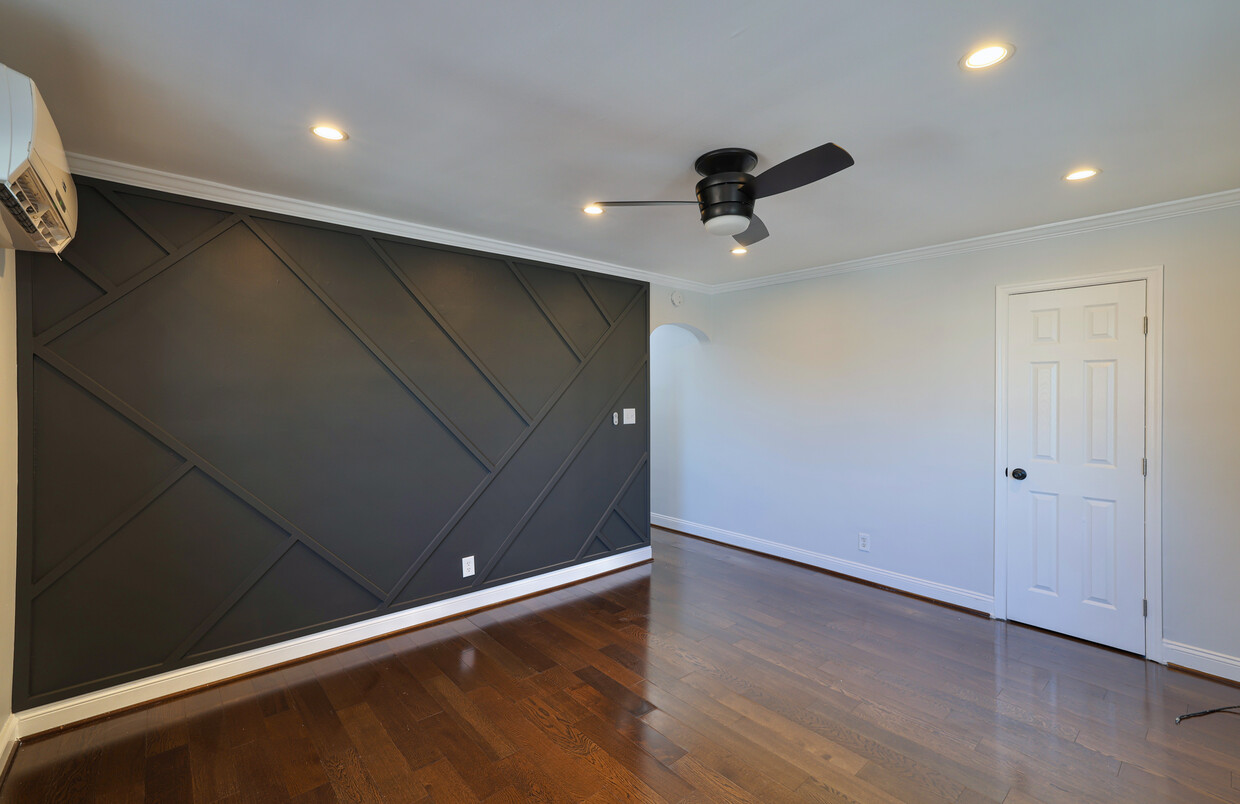 Photo - 4819 4th St NW (Washington, DC)