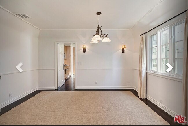 Dining room - 668 S GRETNA GREEN Way