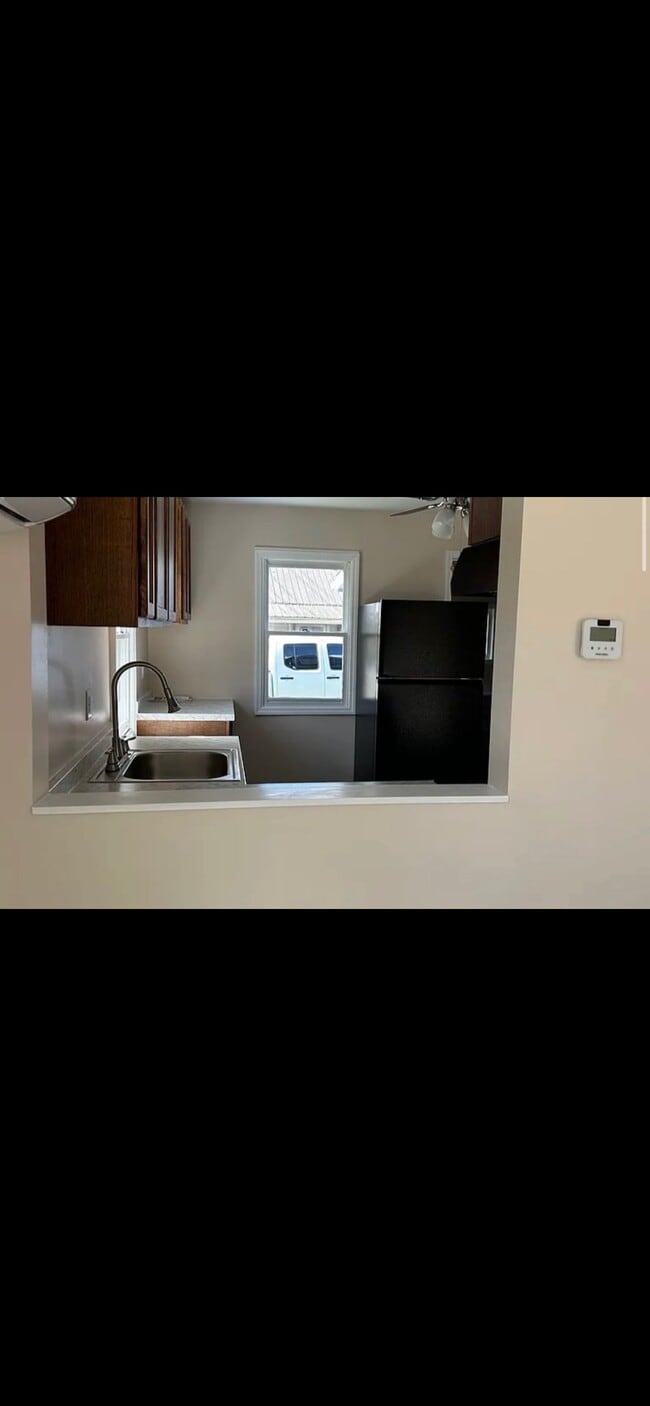 Photo - 2916 Brooks Ave