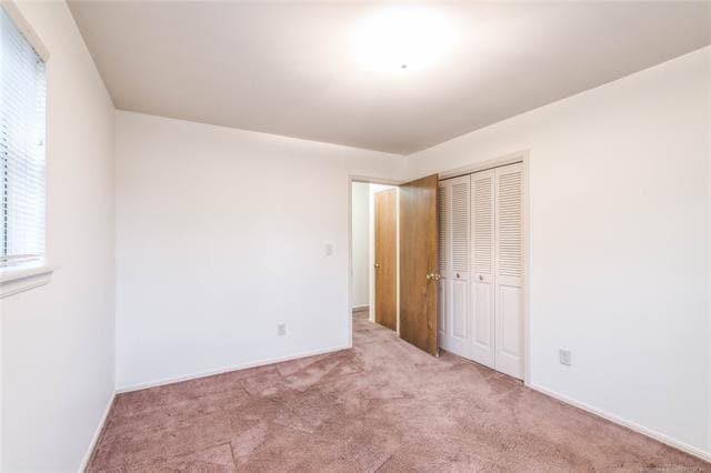 Photo - 2531 E Skelly Dr