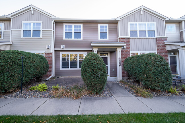 Photo - 3331 Cherry Ln Townhome