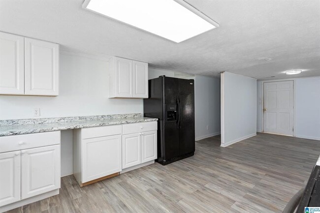 Photo - 2530 Mudd St