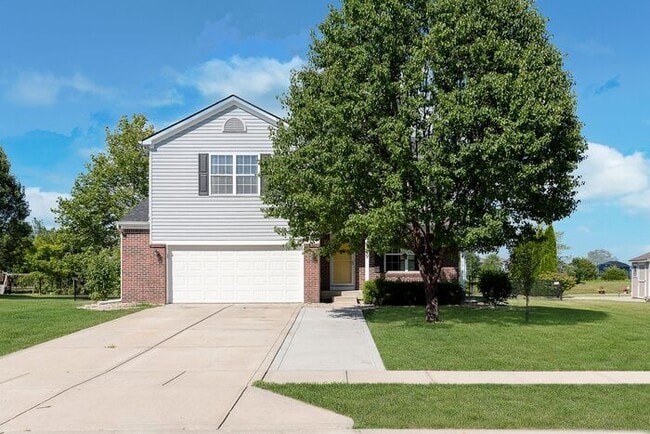 Building Photo - 4 Bedroom Home With Pond View in Top Rated...
