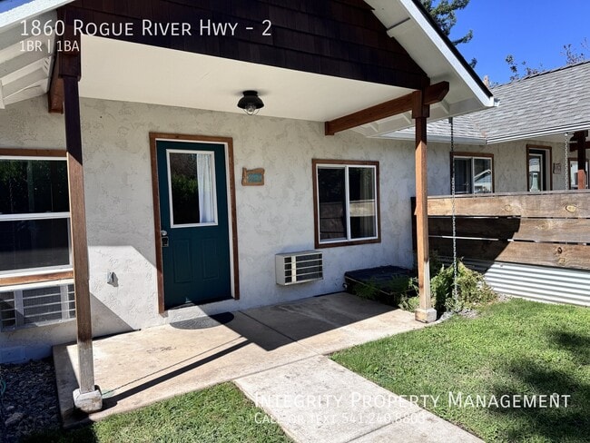 1860 Rogue River Hwy Unit 2