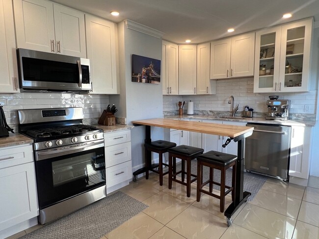 Photo - 17 Emerson St Unit 2