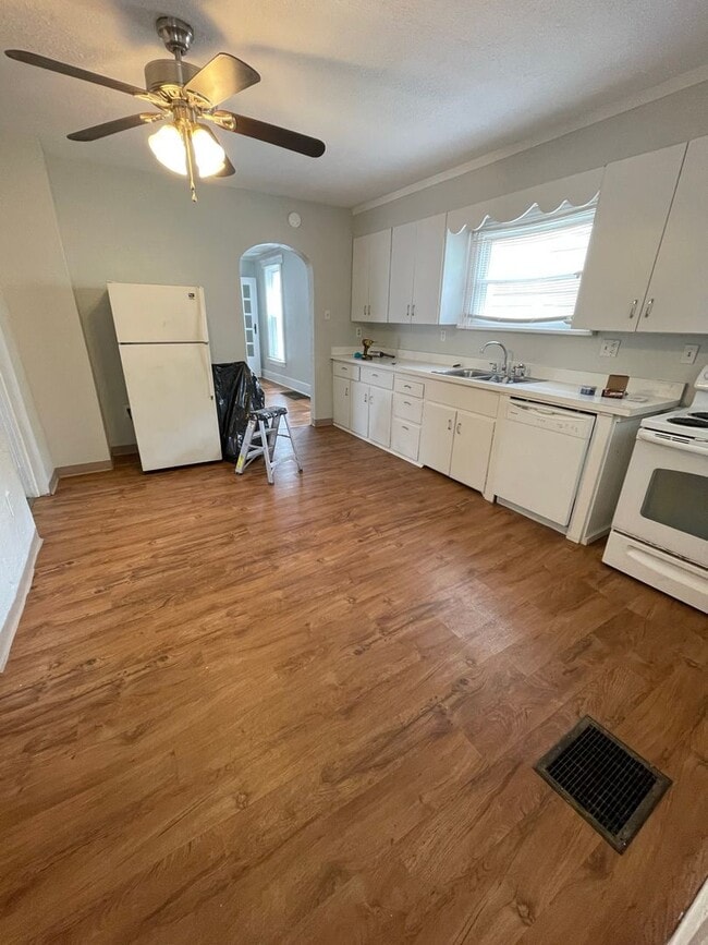 Photo - 416 Cascade St Unidad #1 First Floor