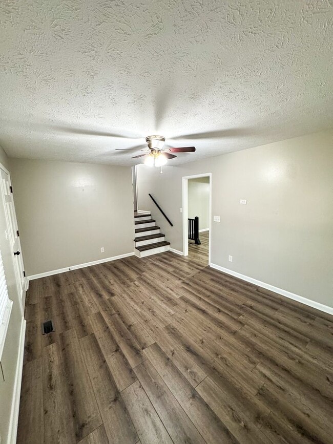 Photo - Spacious 4 Bedroom, 2.5 Bath Home in the Heart of Jacksonville, AL!