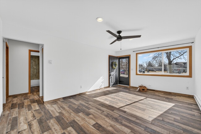 Photo - 1142 Ohio Ct