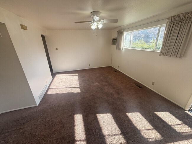 Photo - 1125 E 960 S