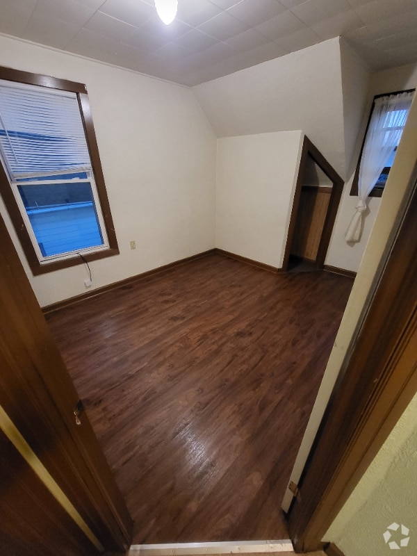 Building Photo - 3827 Fir St Rental