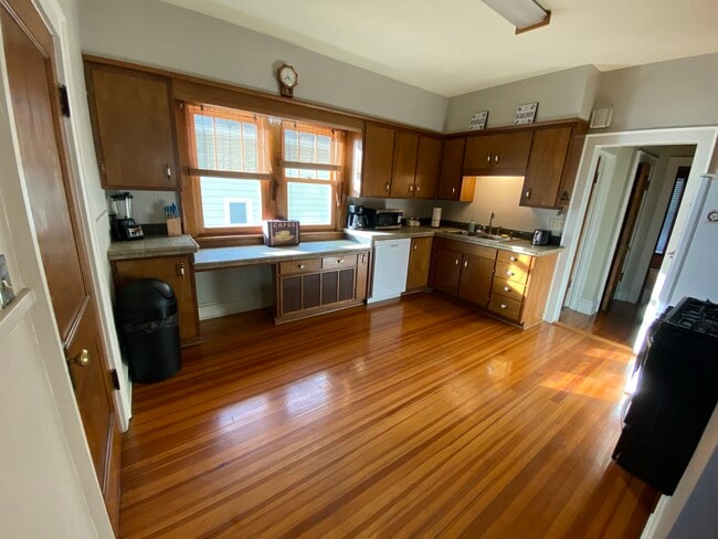 Cocina - 719 Pine St