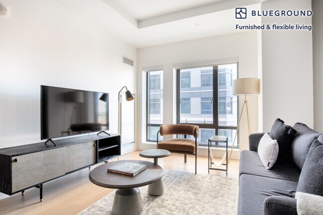 Building Photo - 775 Beacon St Rental