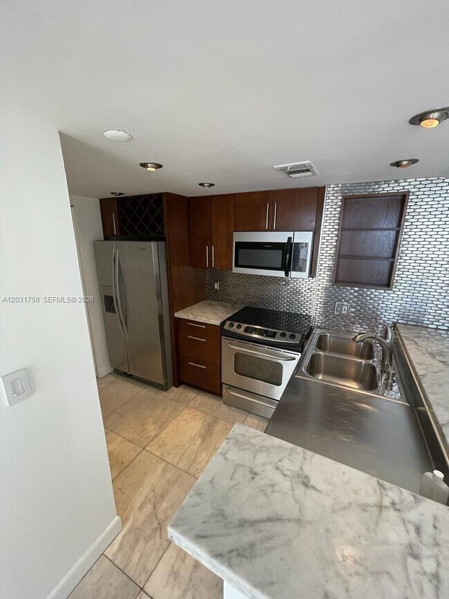 Photo - 770 Claughton Island Dr Unit 1504