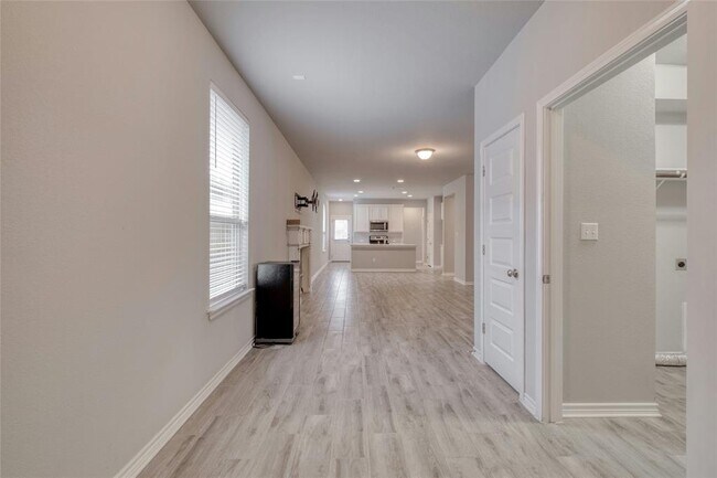 Photo - 205 Prosecco Path