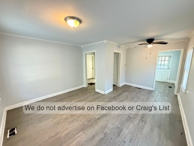 Photo - Blake Street &amp; Facility Drive Duplex Unidad Blake Street 2015