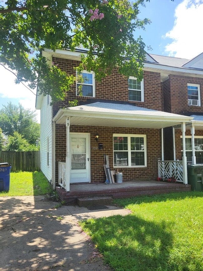 Building Photo - VIRGINIA PLACE Rental
