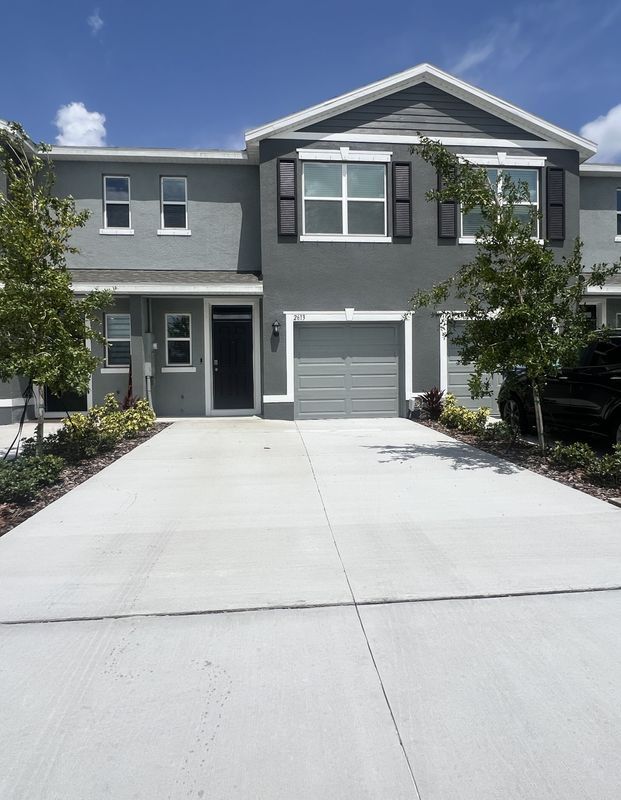 Building Photo - 2613 Fetlock Run