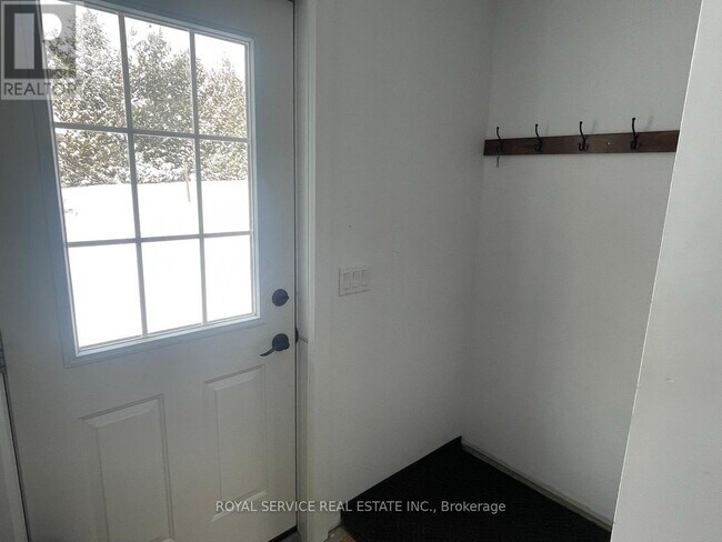 Photo - 812 Centreton Rd