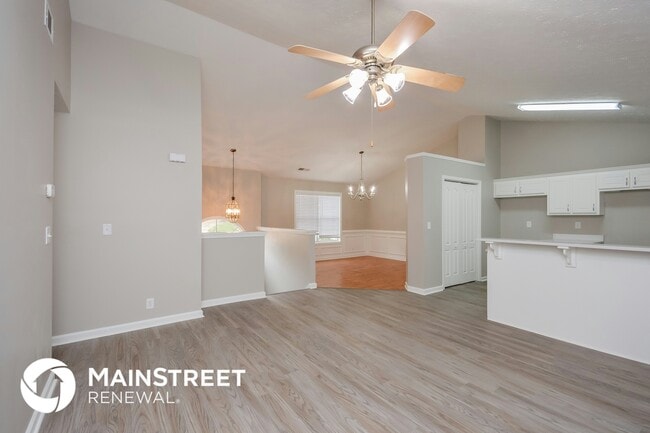 Photo - 165 Fields Creek Way