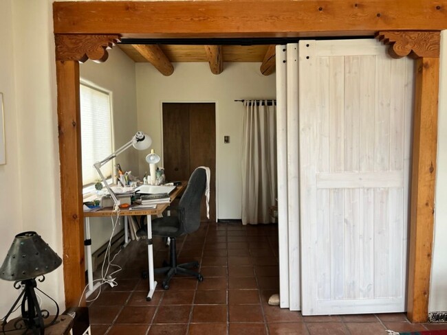 Photo - 128 Dona Ana Dr