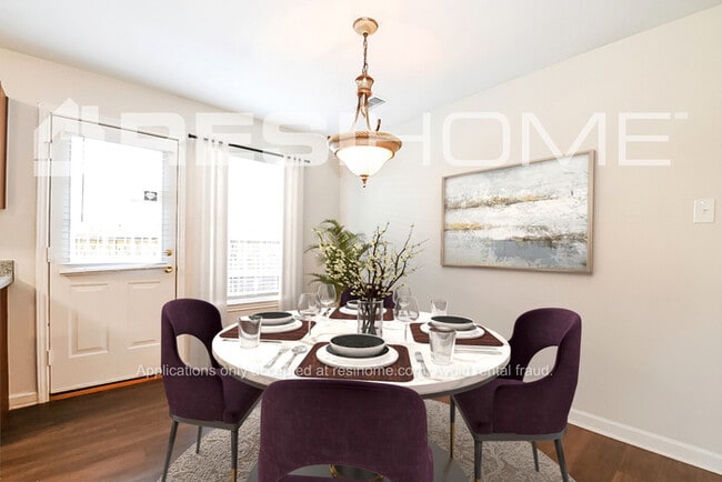 Photo - 9740 Stonewood Dr