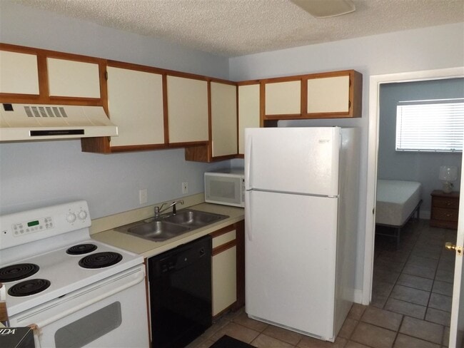 Photo - 253 Hayden Rd Unit 108