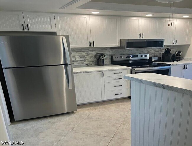 64 4th St Unit B101