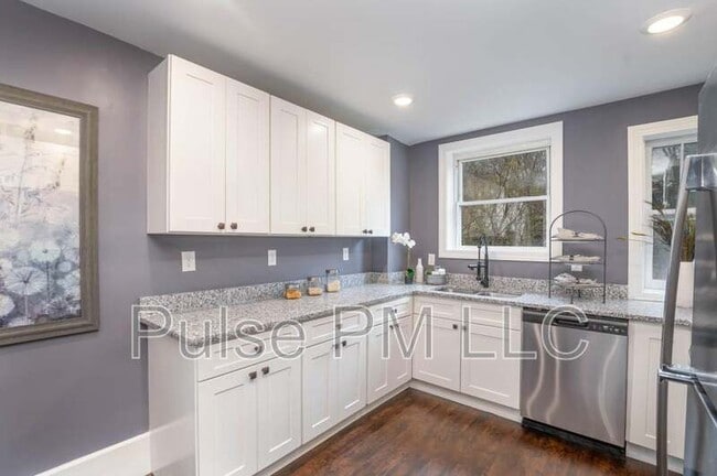 Photo - 39 18th St