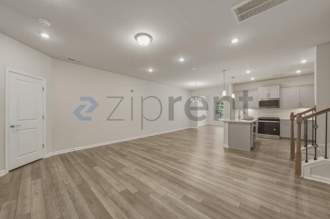 Photo - 1015 Badlands St