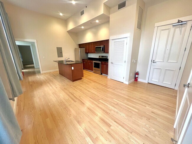 Photo - Putnam Block Hotel - One Bedroom Apartment... Unit 206