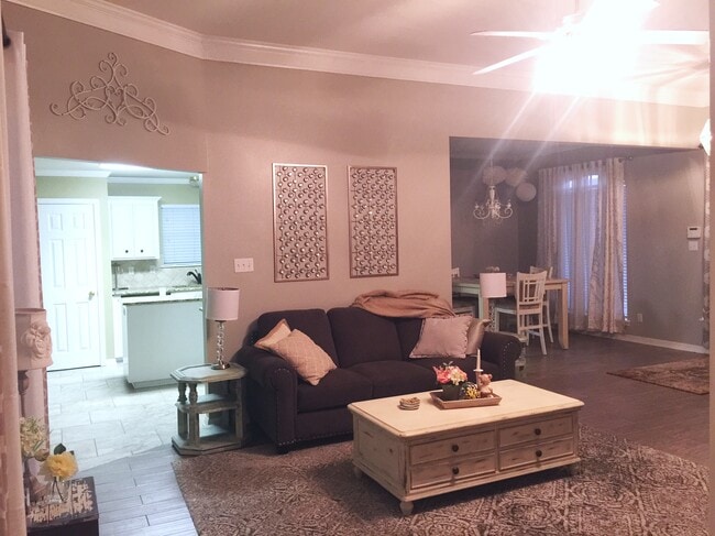 Photo - 3005 Gabriel Oaks Dr